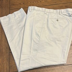 Mens Khaki Dockers, 40x32, Great Condition